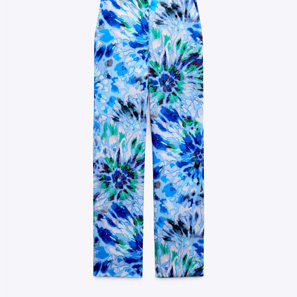ZARA Medium Size Printed Straight Pants with Ruffled Top Set